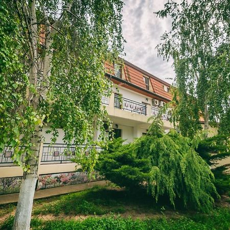 Hotel Amurg 南埃福列 外观 照片