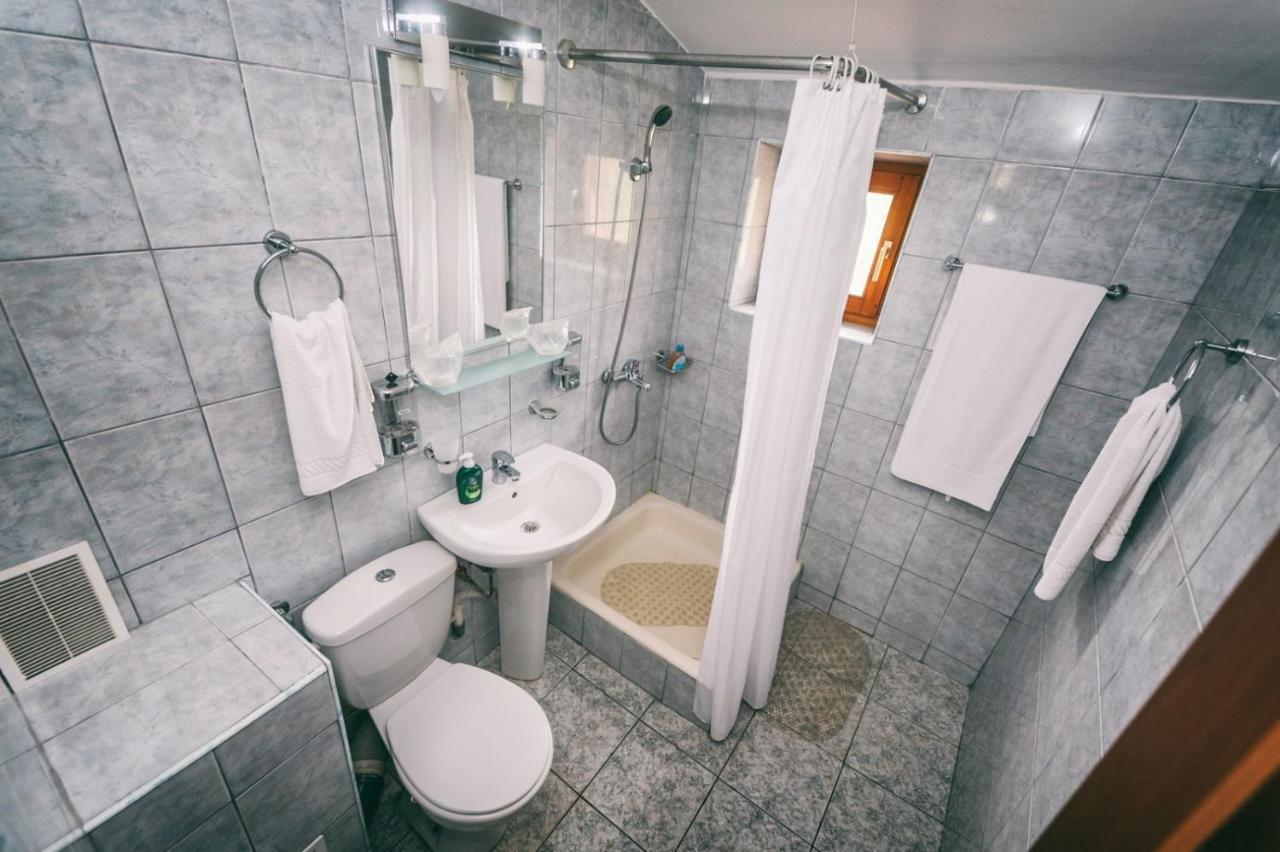 Hotel Amurg 南埃福列 外观 照片