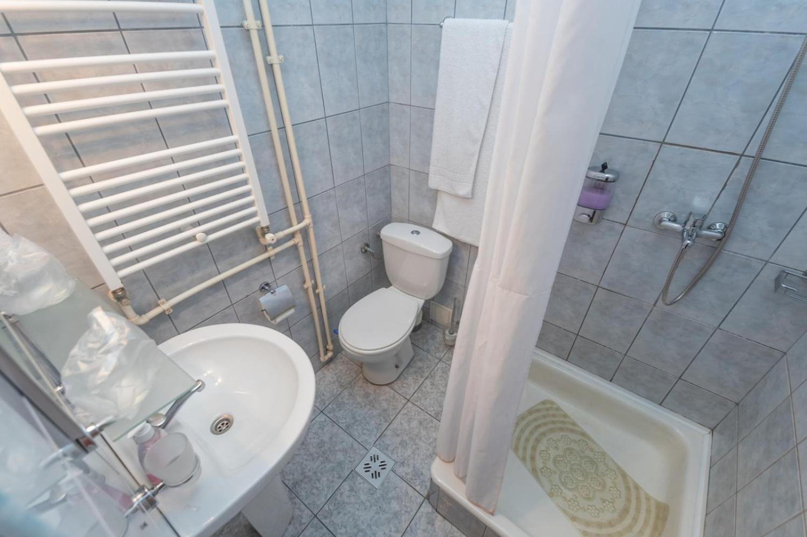 Hotel Amurg 南埃福列 外观 照片